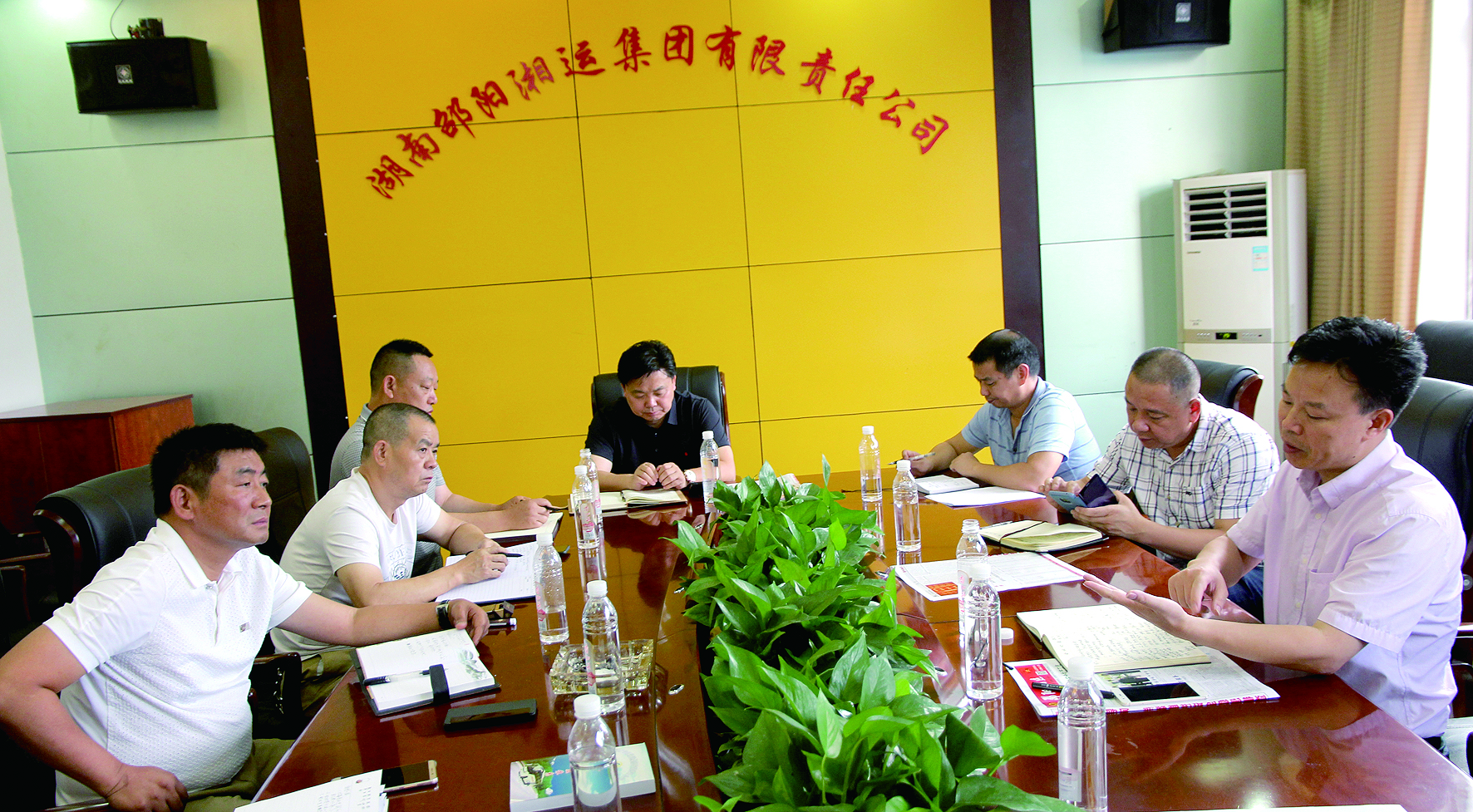 吳韜到我司督查安全生產(chǎn)工作時(shí)強(qiáng)調(diào) 強(qiáng)化安全紅線(xiàn)意識(shí)?嚴(yán)格落實(shí)主體責(zé)任 （李高雄報(bào)道）